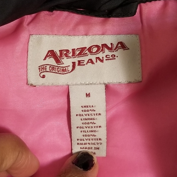 Arizona Jean Co Black Puffer Vest, juniors M - Picture 4 of 4